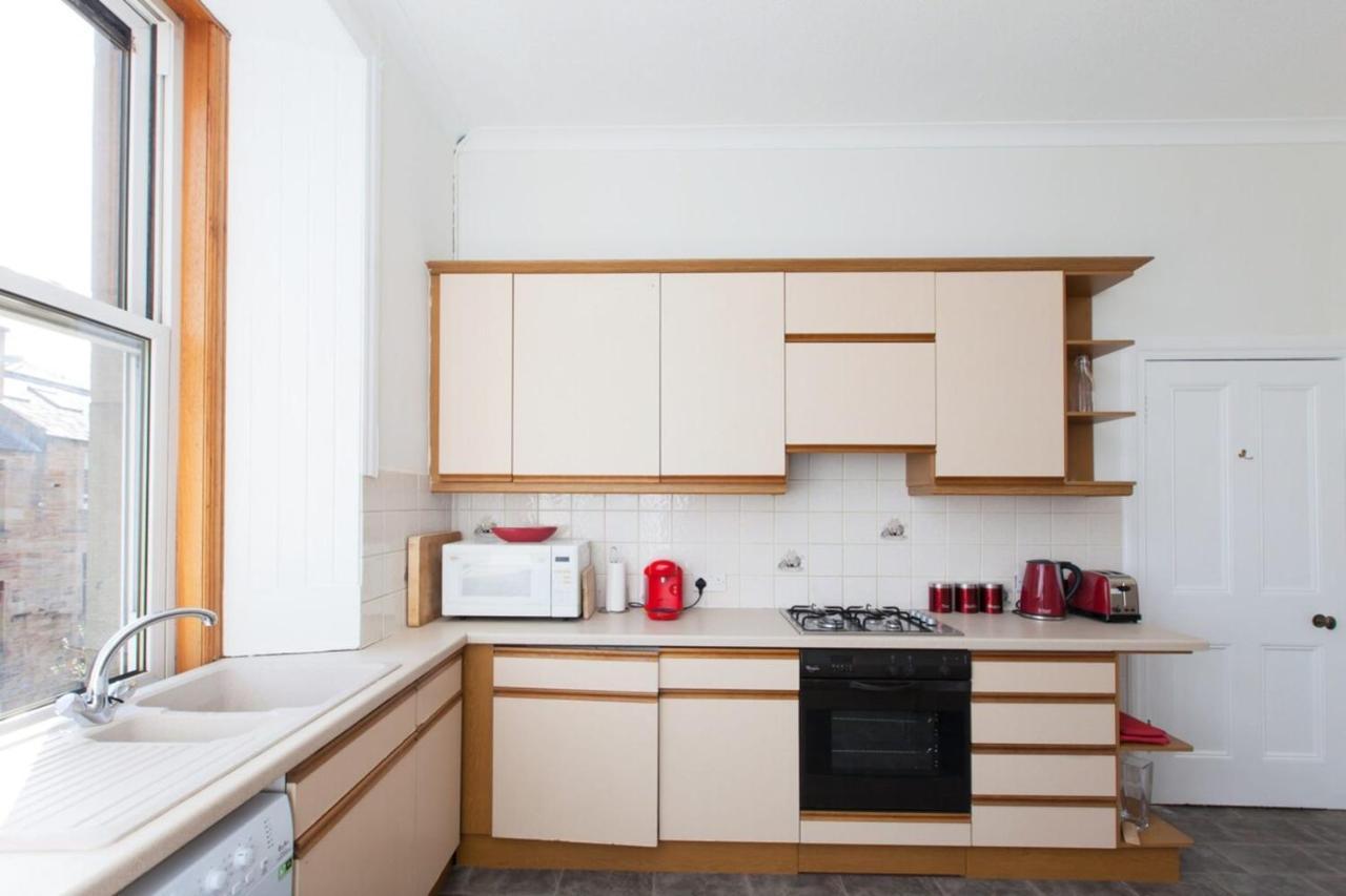 Spacious And Bright Polworth Flat Edinburgh Exterior photo
